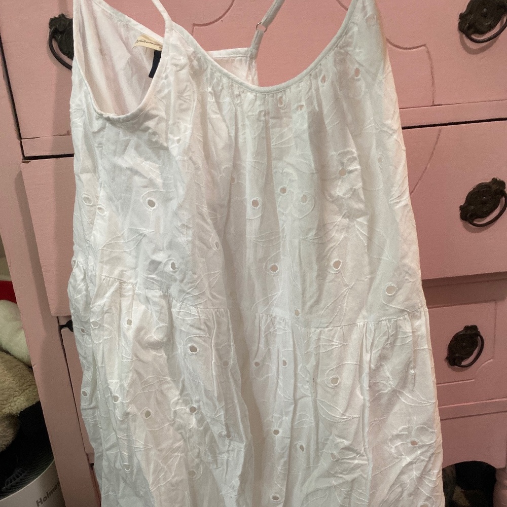 Long white dress